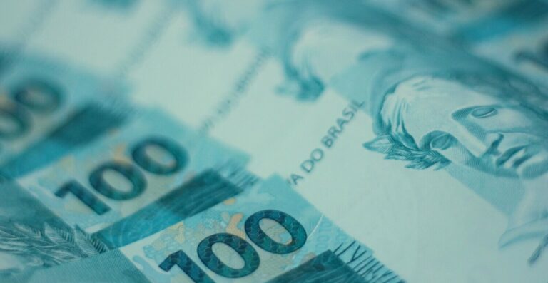 Indústria frágil, fiscal frouxo: uma ameaça ao crescimento potencial do Brasil