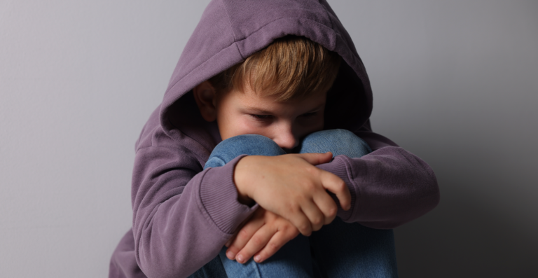 INSS começa a analisar pensão para órfãos de vítimas de feminicídio