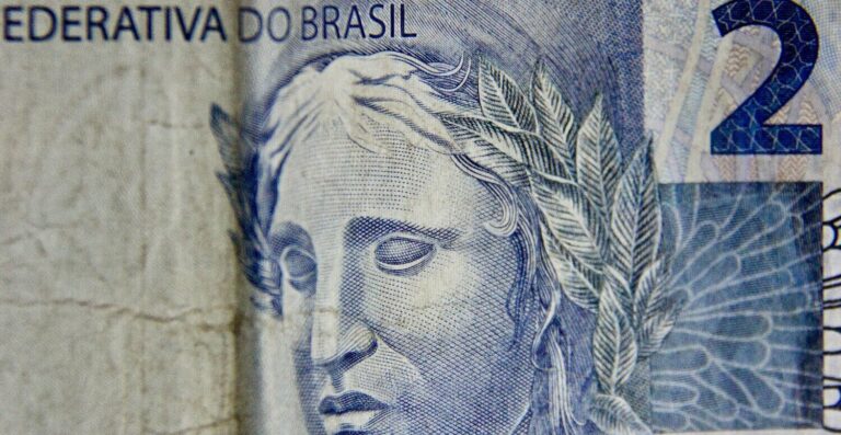 O paradoxo do mercado de trabalho e os limites da política monetária