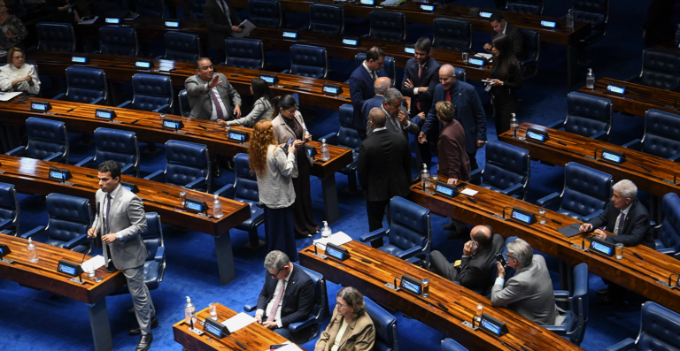 Reajuste do microcrédito avança e segue para a Câmara