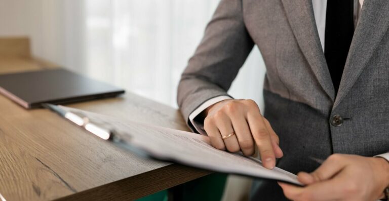 Solução de consulta restringe isenção de ganho de capital na alienação de imóveis