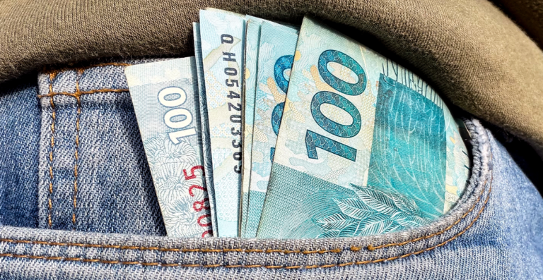 Consignado do INSS: margem volta a 45% após fim de MP