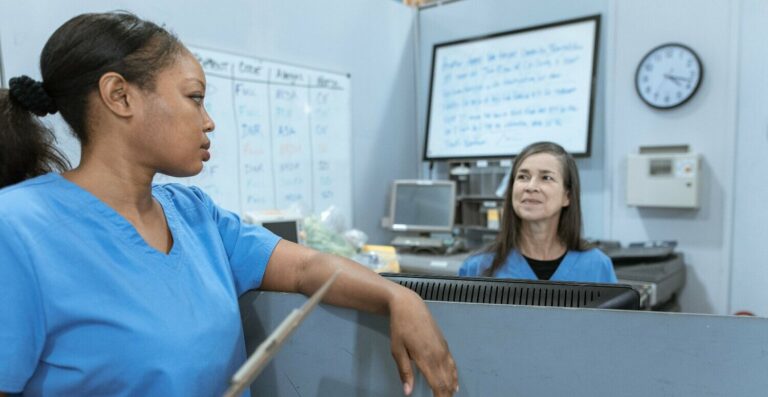 Fim da 6×1 muda a escala 12×36? Entenda o texto aprovado