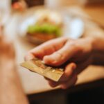 Vale-refeição e alimentação terão novas regras de uso em novembro
